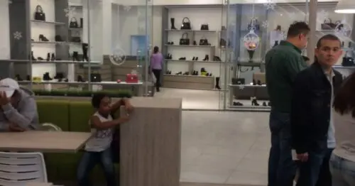 BOUCHEREL  CENTRO COMERCIAL PARQUE LA COLINA